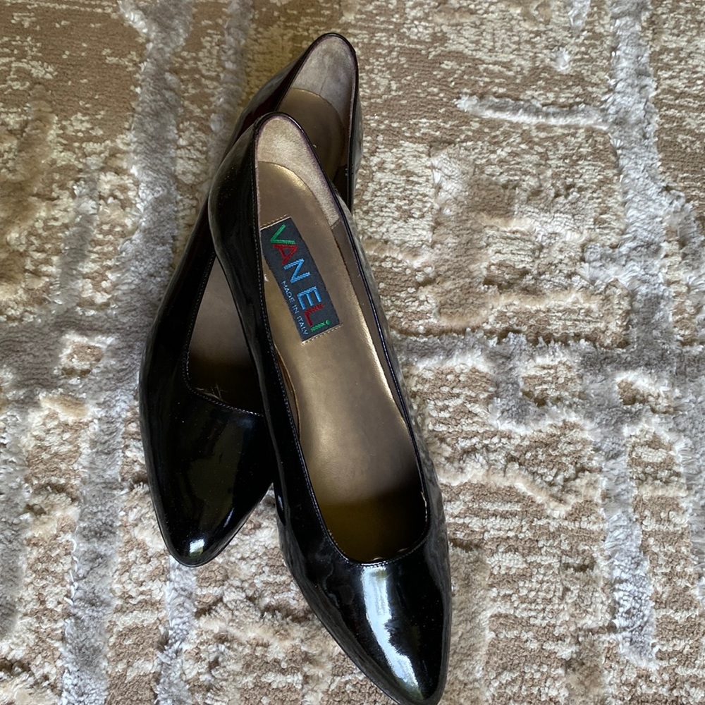 Vintage,VANELI Black  Patent Slip On Shoes, Block Heel,
